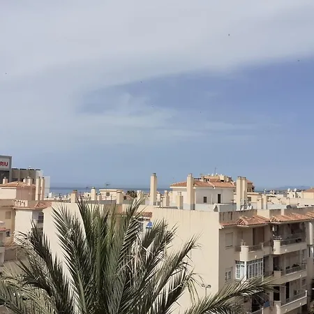 Amplio Piso Al Lado De La Playa En 内尔哈