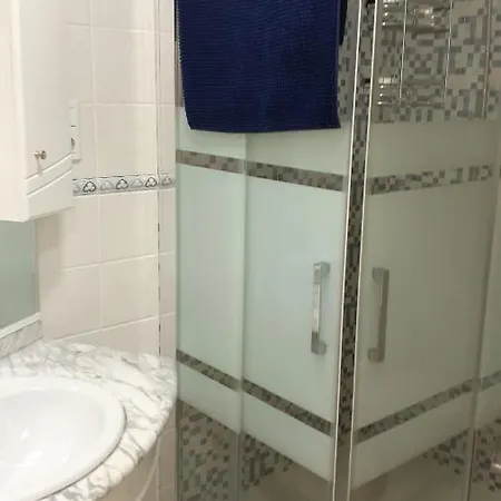 Amplio Piso Al Lado De La Playa En 公寓
